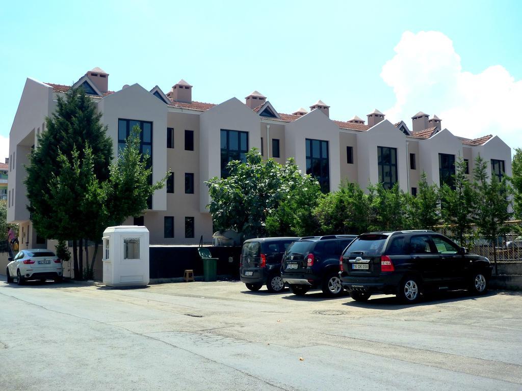 Montania Town Hotel Mudanya Exterior photo