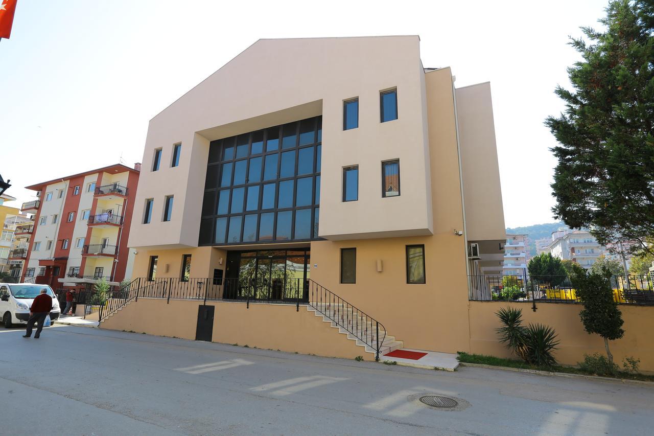 Montania Town Hotel Mudanya Exterior photo